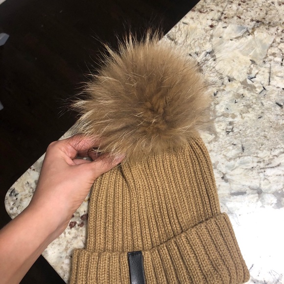Camel wool scarf, hat, ear band main image 10